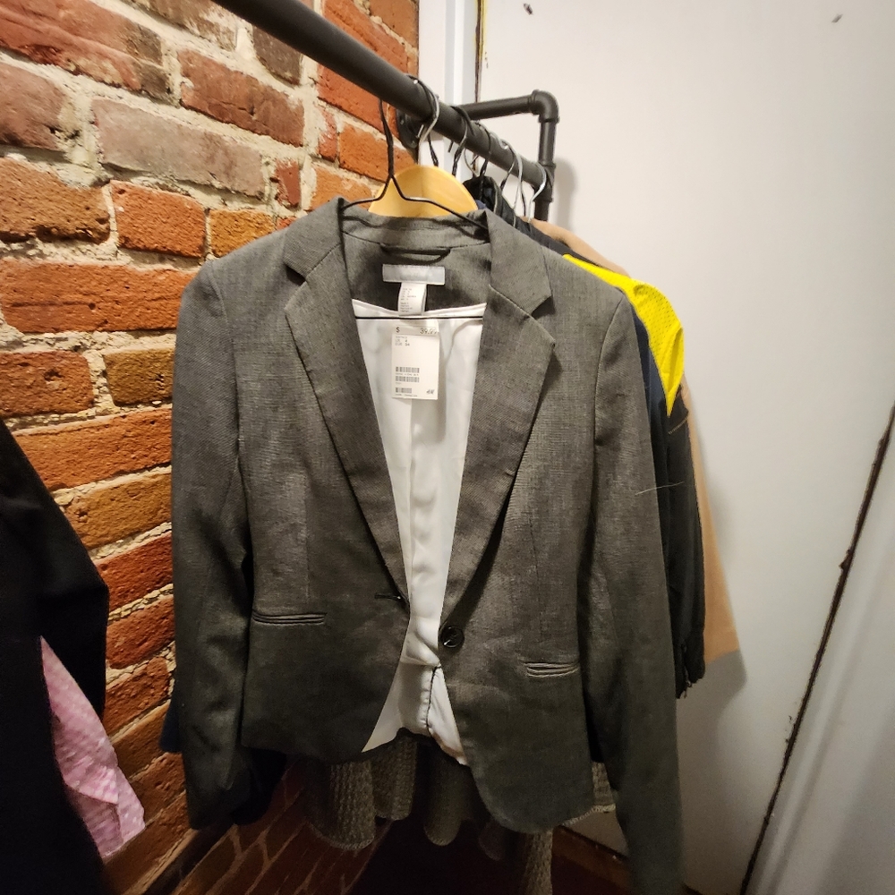 H&M gray blazer